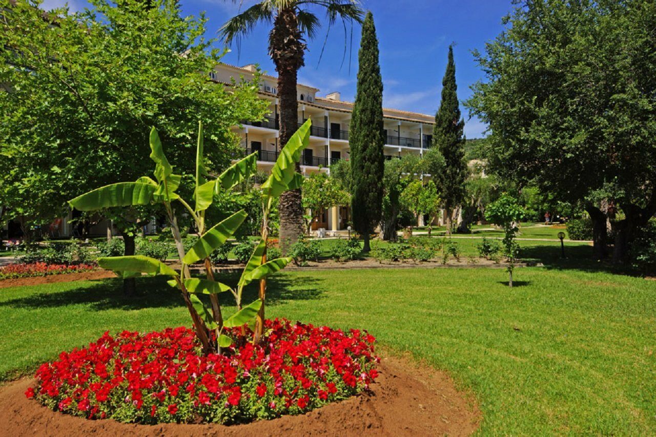 Delfinia Hotel Moraitika Exterior foto